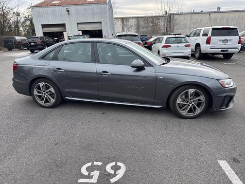 2021 Audi A4 45 S line quattro Premium