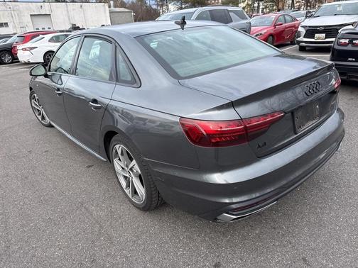 2021 Audi A4 45 S line quattro Premium