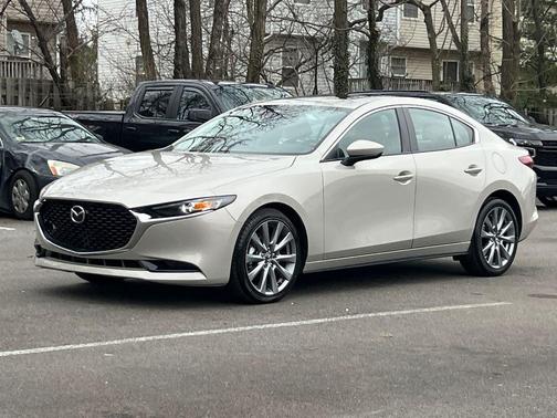 2025 Mazda Mazda3 FWD w/Preferred Package