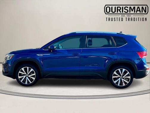 2024 Volkswagen Taos 1.5T SE