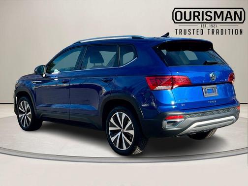 2024 Volkswagen Taos 1.5T SE
