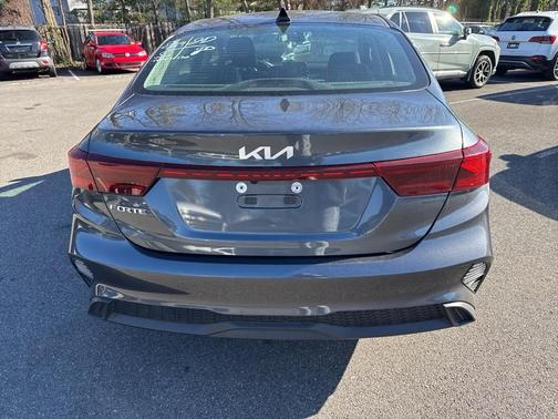 2022 Kia Forte LXS
