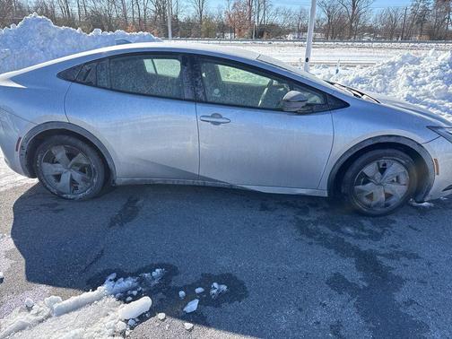 2024 Toyota Prius LE