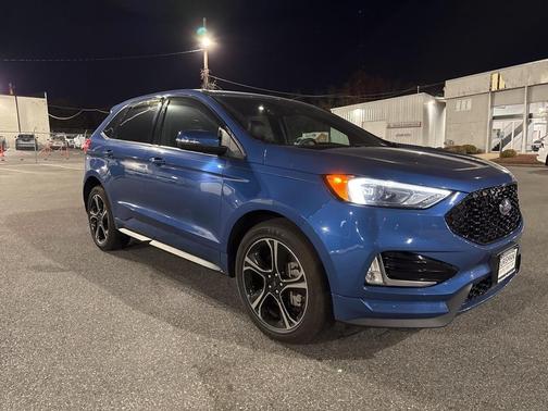 2021 Ford Edge ST