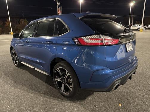 2021 Ford Edge ST