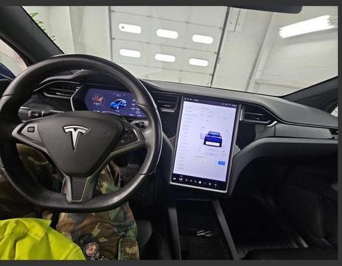 2018 Tesla Model X 75D
