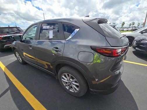2023 Mazda CX-5 2.5 S Preferred Package