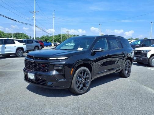 2025 Chevrolet Traverse RS