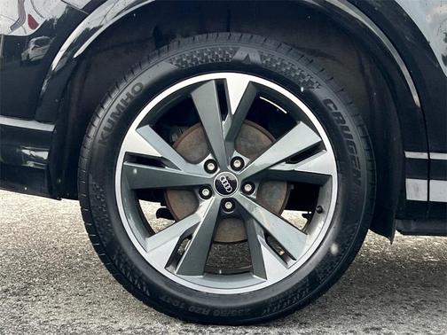 2022 Audi Q4 e-tron 50 Premium Plus