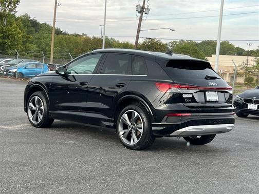 2022 Audi Q4 e-tron 50 Premium Plus