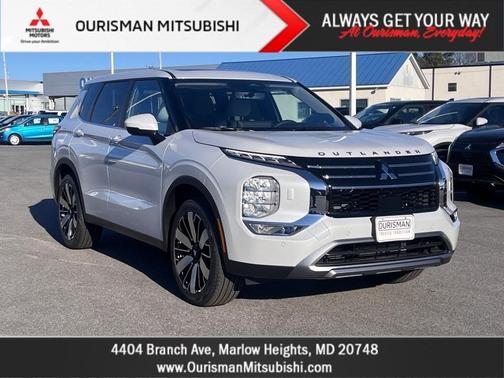 2025 Mitsubishi Outlander SE