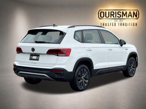 Pure White 2024 Volkswagen Taos 1.5T S
