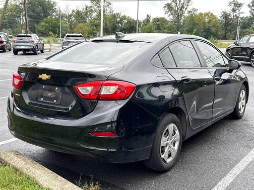 2018 Chevrolet Cruze LS