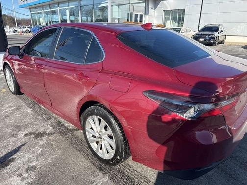 2021 Toyota Camry LE