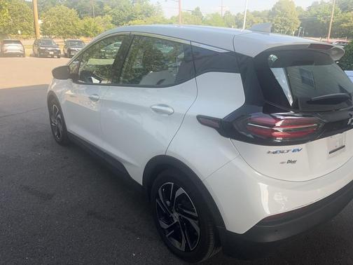 2023 Chevrolet Bolt EV 2LT