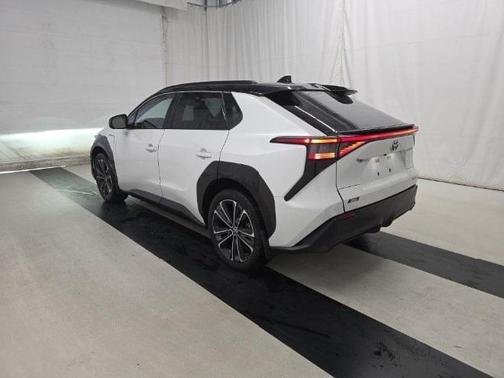 2023 Toyota bZ4X Limited