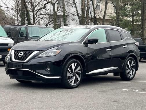 2023 Nissan Murano SL