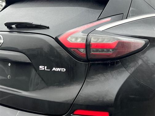 2023 Nissan Murano SL