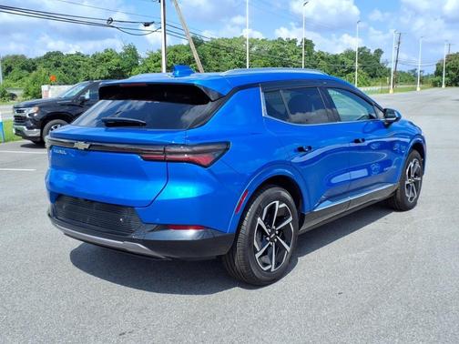 2025 Chevrolet Equinox EV LT