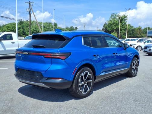 2025 Chevrolet Equinox EV LT