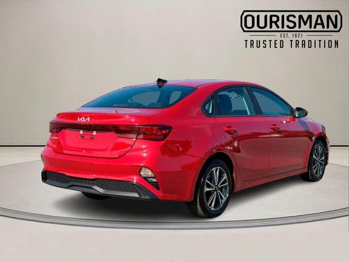 Currant Red 2024 Kia Forte LXS