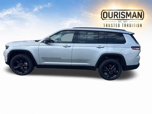 Silver 2023 Jeep Grand Cherokee L Limited