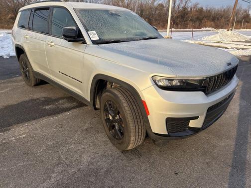2024 Jeep Grand Cherokee L Laredo