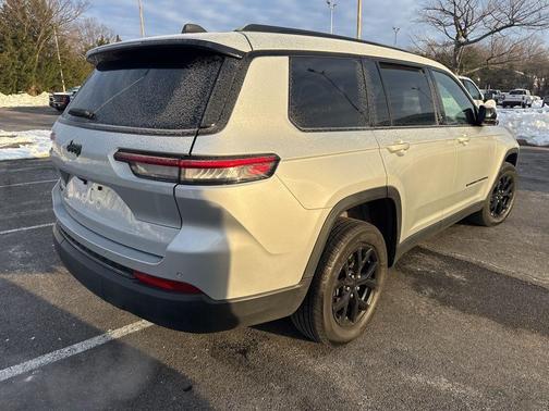 2024 Jeep Grand Cherokee L Laredo