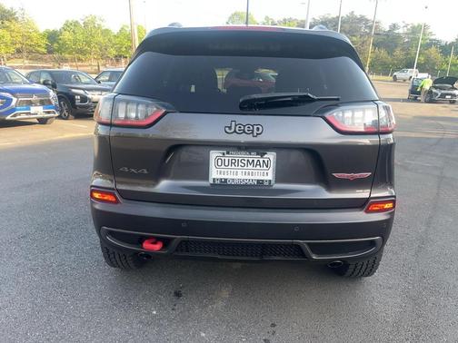2021 Jeep Cherokee Trailhawk