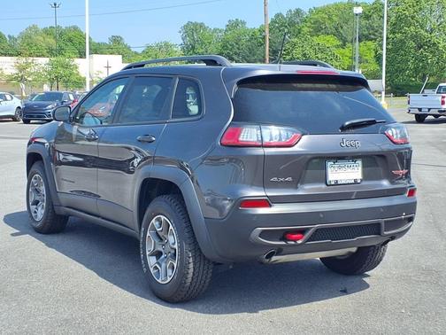2021 Jeep Cherokee Trailhawk