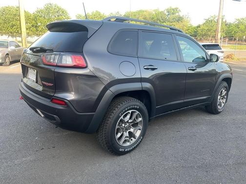 2021 Jeep Cherokee Trailhawk