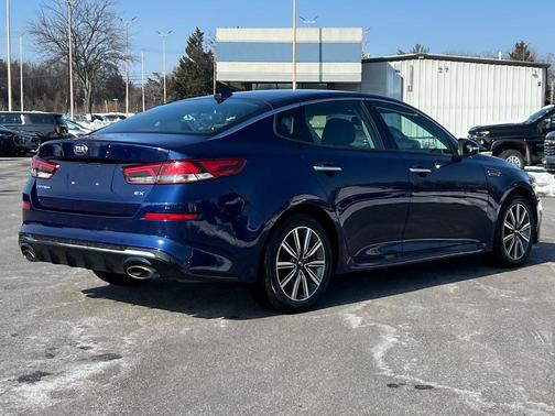 2019 Kia Optima EX