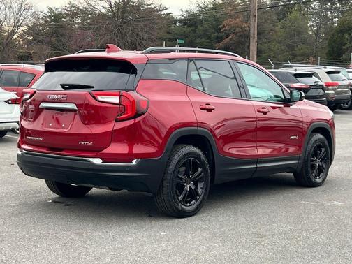 2023 GMC Terrain AT4