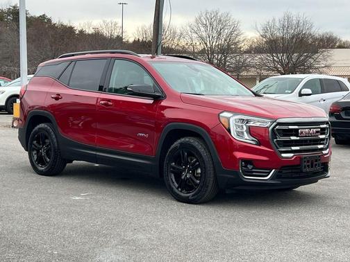 2023 GMC Terrain AT4