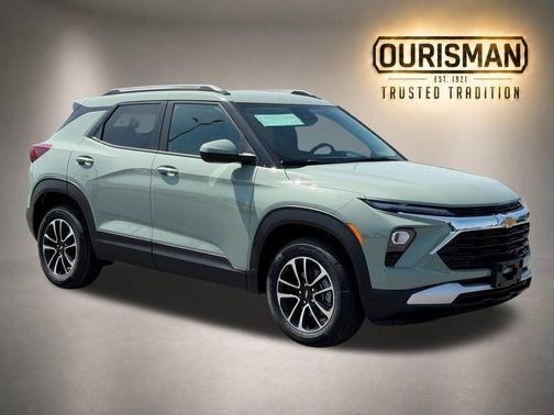 Green 2026 Chevrolet Trailblazer LT