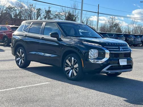 2026 Mitsubishi Outlander SE