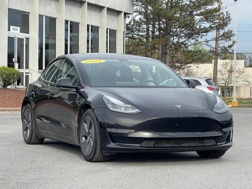 2021 Tesla Model 3 Standard Range Plus
