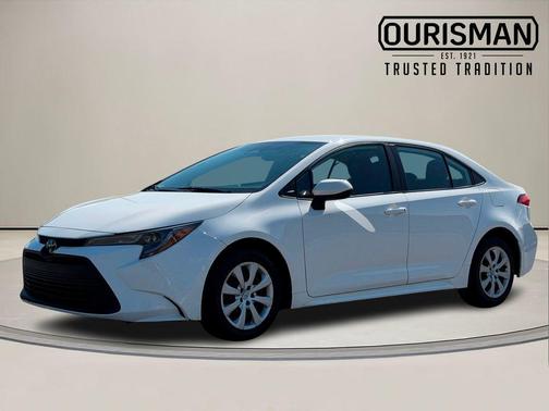 Ice 2024 Toyota Corolla LE
