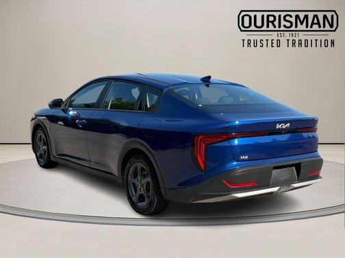 Deep Sea Blue 2025 Kia K4