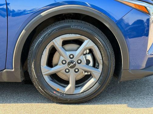 Deep Sea Blue 2025 Kia K4