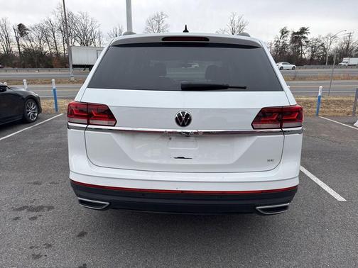 2022 Volkswagen Atlas 2.0T SE w/Technology
