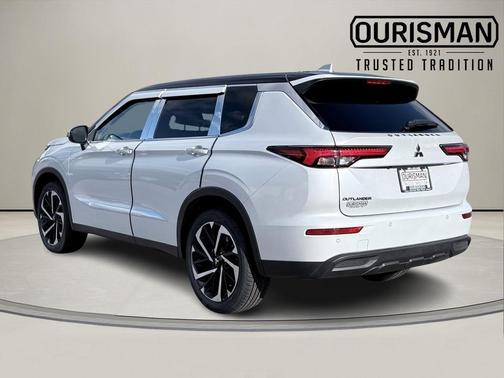 2022 Mitsubishi Outlander ES