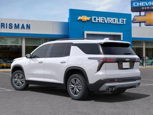 2025 Chevrolet Traverse LT