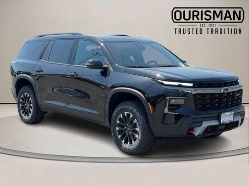 Mosaic Black Metallic 2026 Chevrolet Traverse Z71
