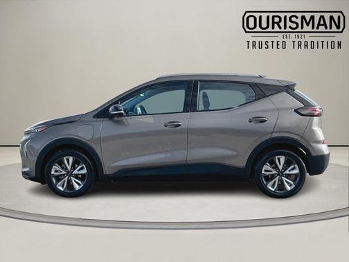 2023 Chevrolet Bolt EUV LT