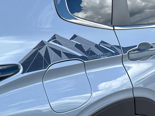 2025 Mitsubishi Outlander Trail Edition