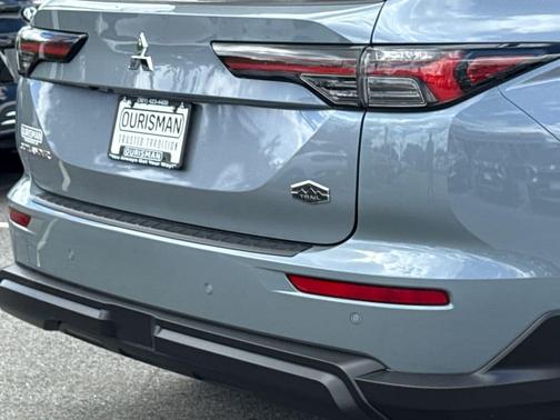 2025 Mitsubishi Outlander Trail Edition