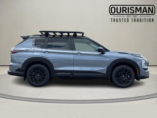 2025 Mitsubishi Outlander Trail Edition
