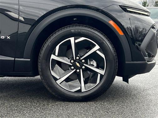 2026 Chevrolet Equinox EV LT 2