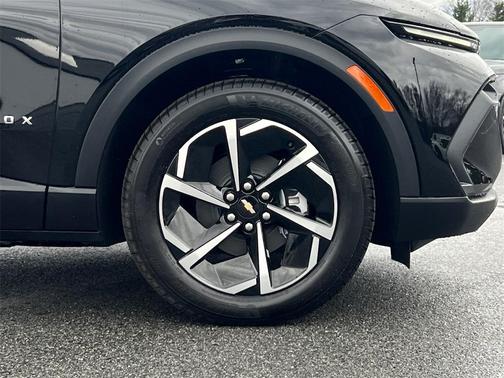 2026 Chevrolet Equinox EV LT 2